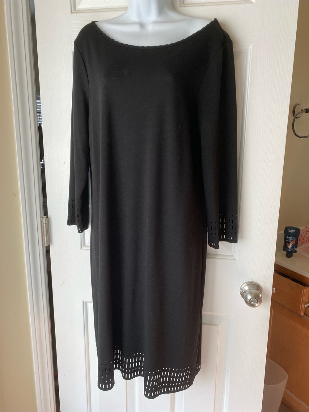 Max Studio Black Boatneck Midi Dress with Laser-Cut Hem XL